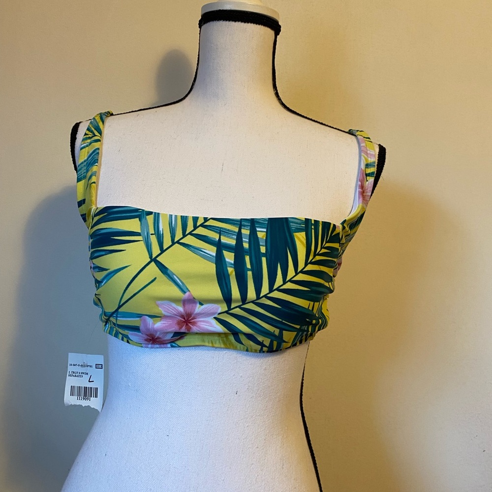 NWOT! Kona Sol Bikini Top